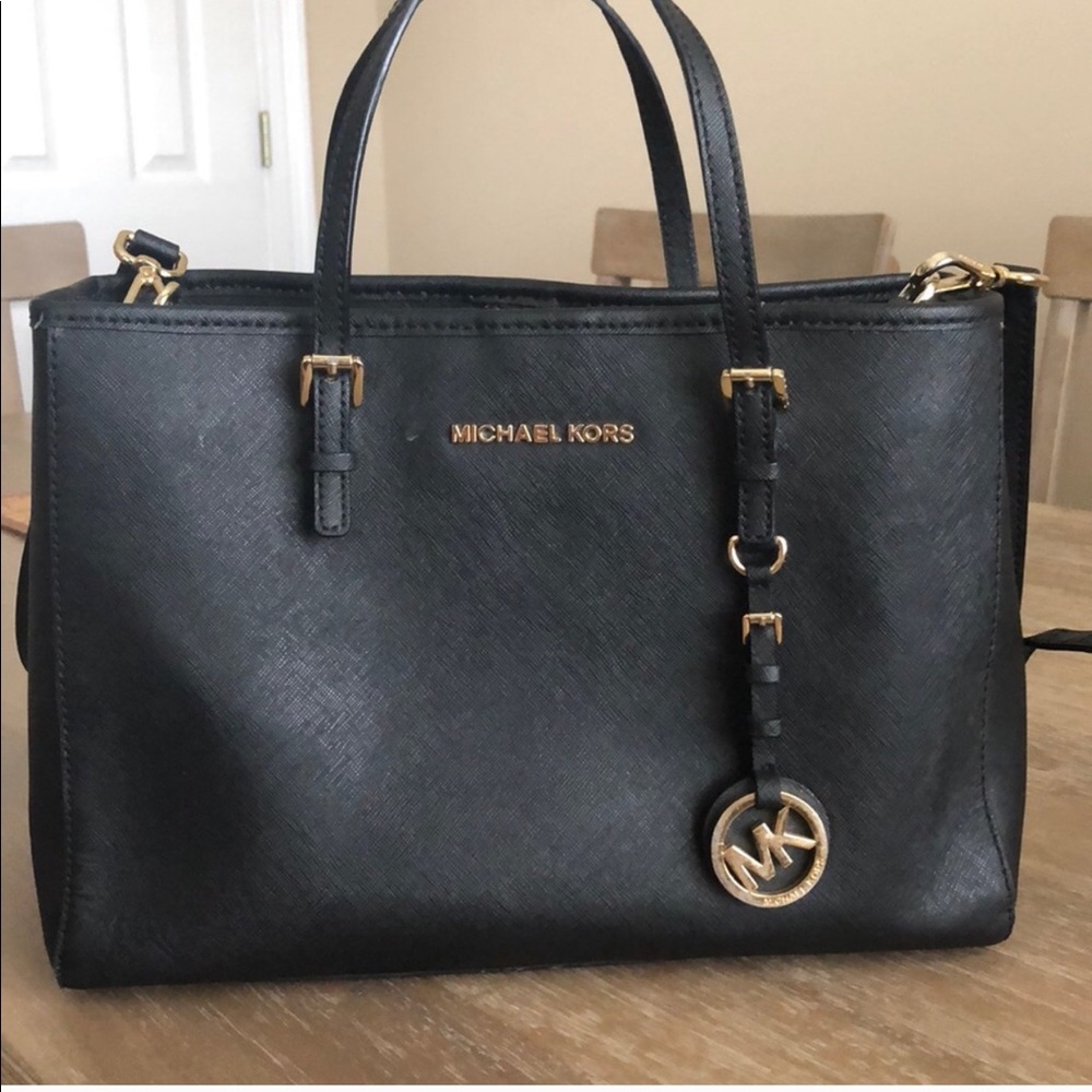 Michael Kors purse 👜